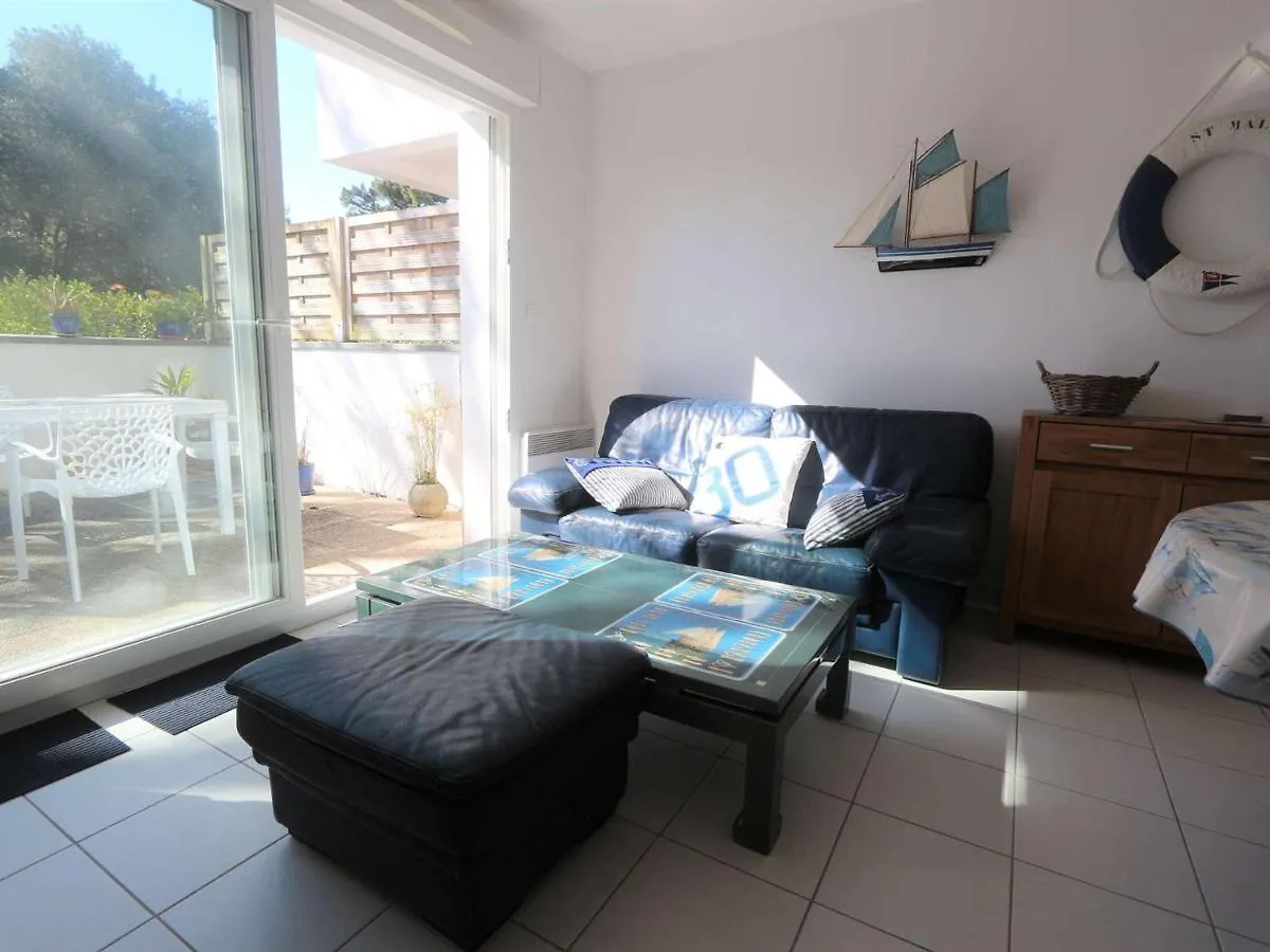 Triplex Cosy A Benodet : Terrasse, Jardin, Plage Et Thalasso A 200M ! - Fr-1-481-104 0*,  France